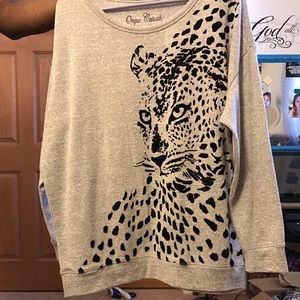 Tiger sweatshirt